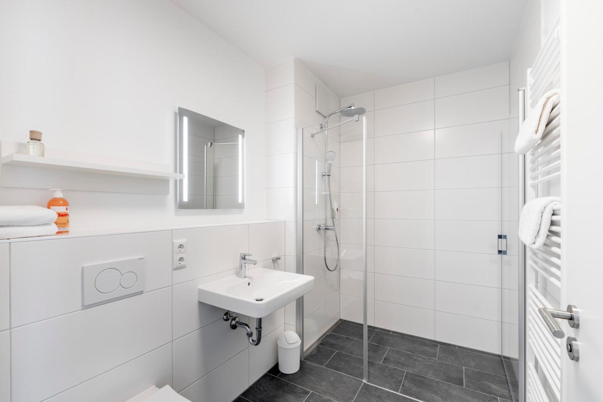 Vr-Serviced Apartments Wuerzburg Estenfeld Exterior photo